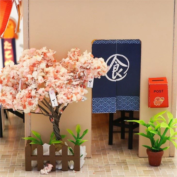 Kidkraft Dollhouse