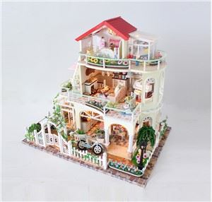 Aksesori Rumah Anak Patung